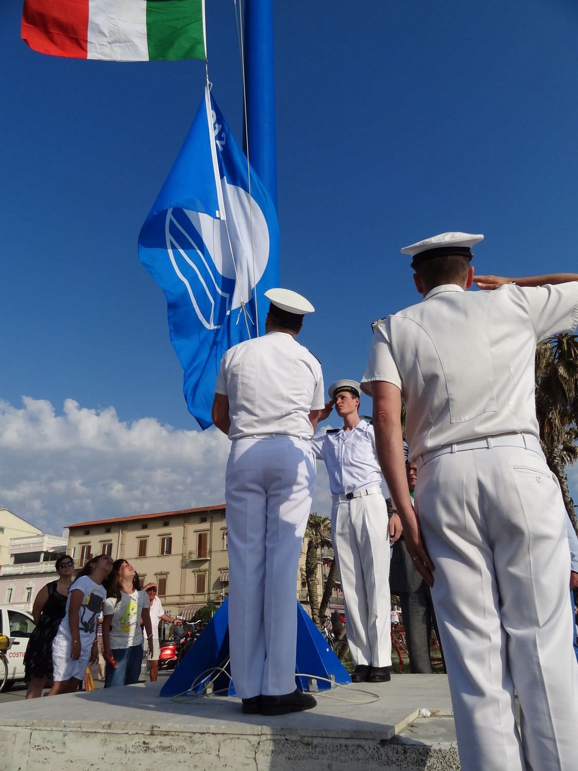 Anche per l’estate 2015 Viareggio ottiene la Bandiera Blu