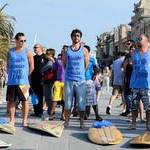 bandiera blu flashmob surfisti