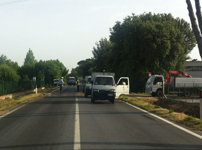 Intervento urgente di pulizia in via del Mandriato