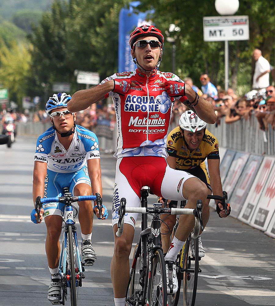 TORNA IL GRAN PREMIO DI CAMAIORE DI CICLISMO, CACCIA AL SUCCESSORE DI TABORRE