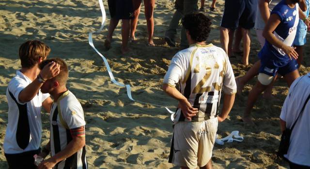 BEACH SOCCER: NIENTE SCUDETTO PER IL VIAREGGIO, TERRACINA TROPPO FORTE