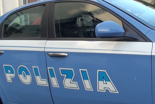 Raffica di furti a Capezzano Pianore, la polizia denuncia due ladri