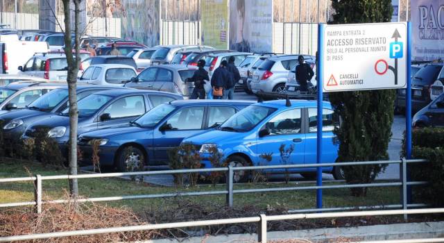 &#8220;Le autorità intervengano per contrastare gli abusivi al parcheggio dell&#8217;ospedale Versilia&#8221;
