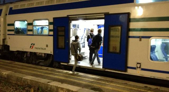 Muore sotto un treno, ritardi sulla linea ferroviaria Viareggio-Lucca-Firenze