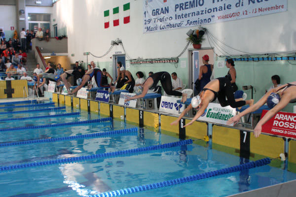 “MUSSI-LOMBARDI-FEMIANO”, ANCHE SENZA BIG SPETTACOLO ASSICURATO IN PISCINA