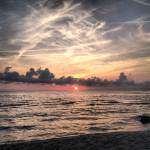 spiaggia lecciona tramonto