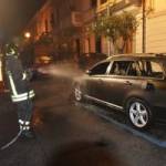 auto bruciata (foto Paglianti)