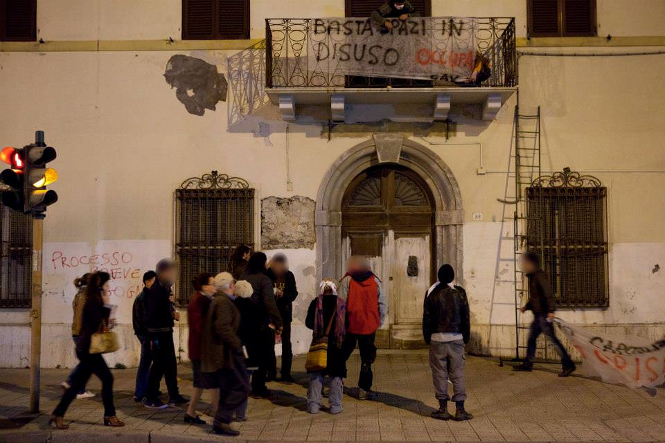 Più di mille adesioni per mantenere ad uso pubblico l’ex caserma dei Carabinieri