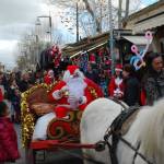 babbo natale sulla slitta (viareggio) (foto Viva Comunication)