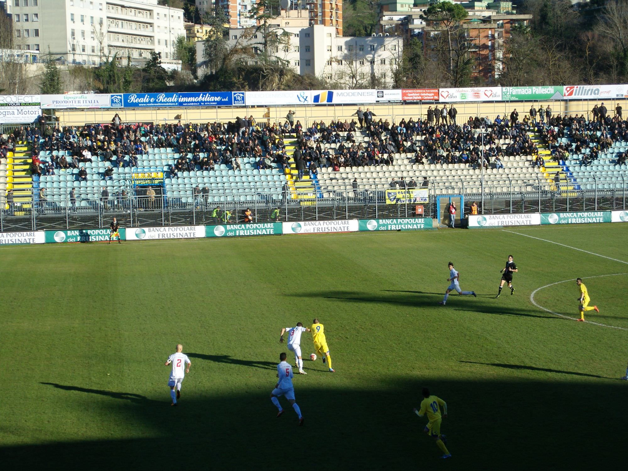 CALCIO, PRIMA DIVISIONE: FROSINONE-VIAREGGIO 1-1