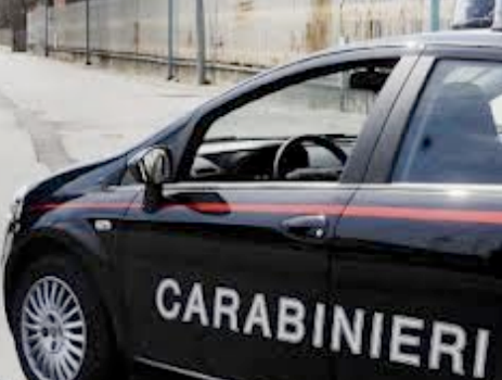 TENTARONO LA RAPINA IN UN GIOIELLERIA IN VIA GARIBALDI, ARRESTATO UNO DEI TRE AUTORI