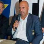 Vincenzo Esposito Vincenzo Esposito in una foto tratta da www.interclub.gr