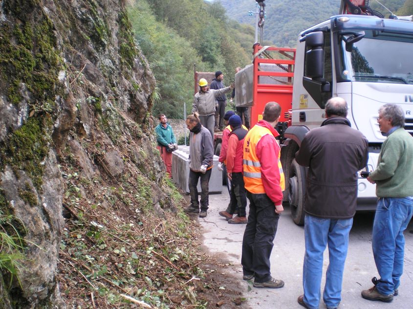 EVACUATE ALCUNE FAMIGLIE A SERAVEZZA A CAUSA DI UNA FRANA