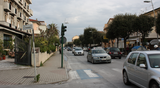 Viale Pistelli, viale Colombo, via Italica: 500 mila euro di asfalti per Lido