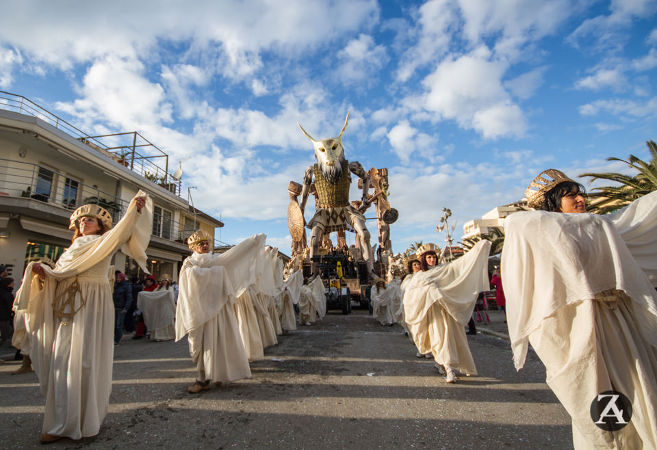 Mazzata Siae sul Carnevale. Nel mirino le canzoni di carri e pedane