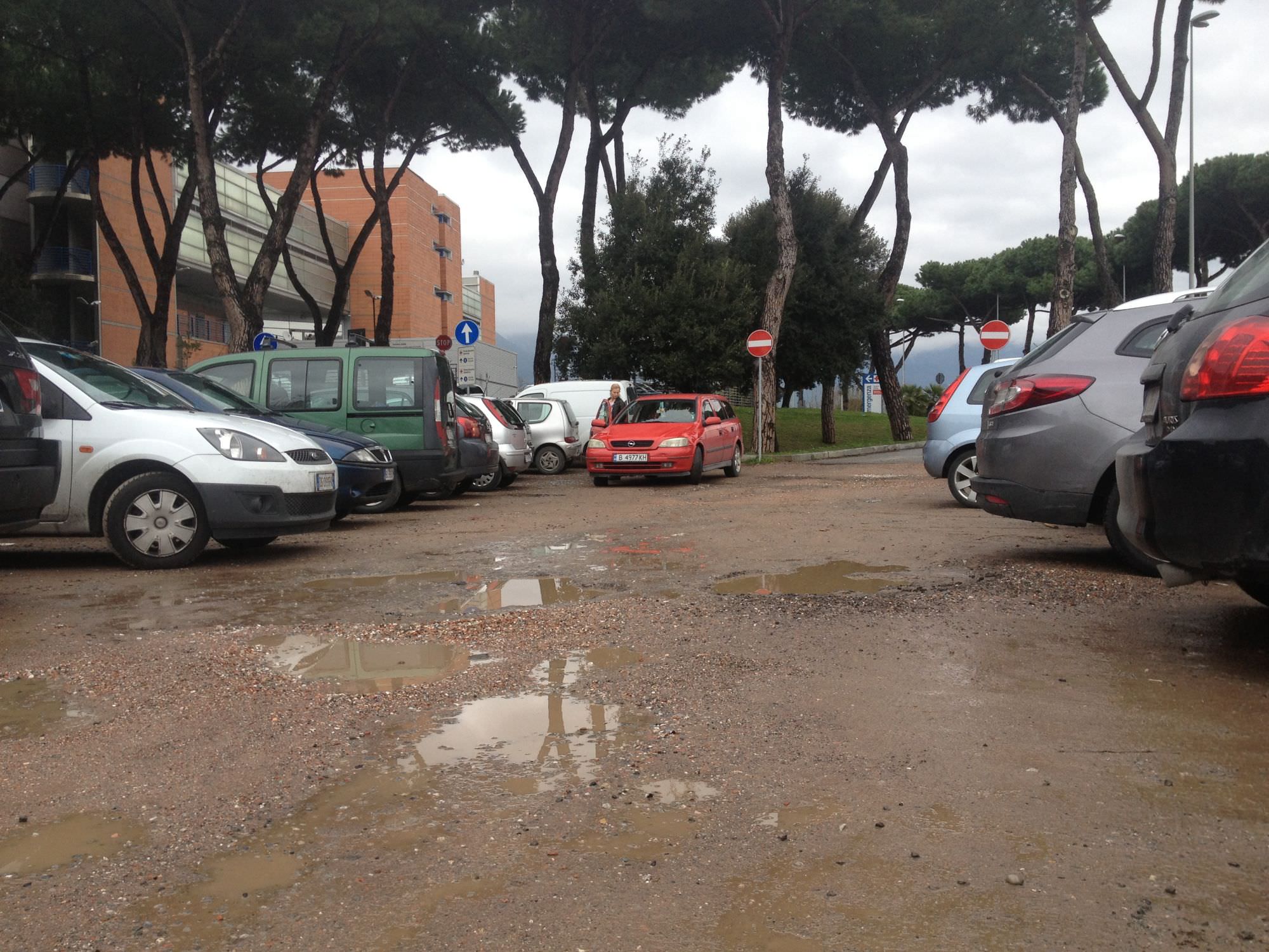 “Parcheggio a pagamento all’ospedale, il Pd prende in giro i cittadini”