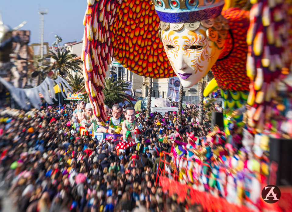 Presentati i bozzetti per il Carnevale di Viareggio 2014. Ricci rinuncia al concorso