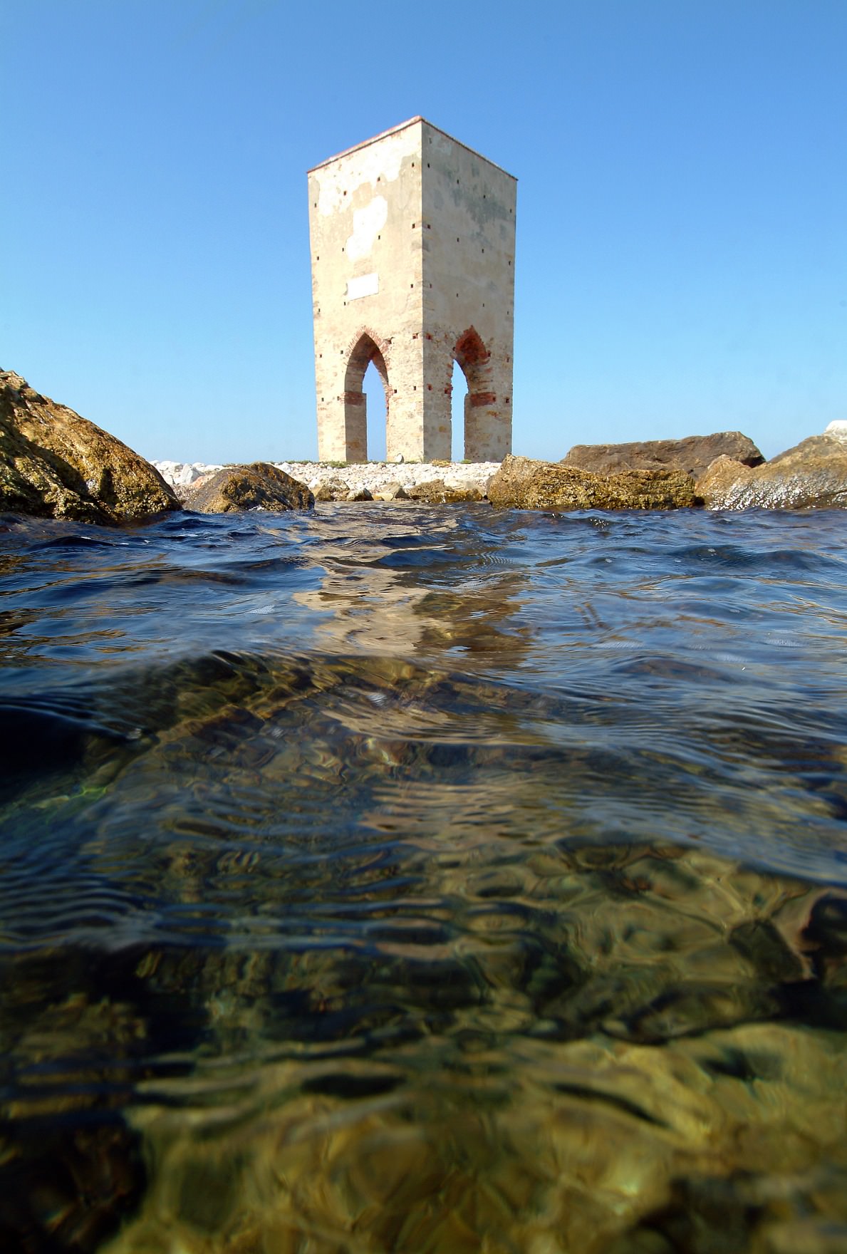 Meloria Recette : Secche Della Meloria -torre Della Meloria