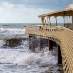 allerta meteo - pontile - lido - onde - mare - pioggia (foto Andrea Zani)