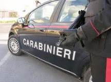 Aggrediscono, mordono e minacciano di morte i Carabinieri. Arrestate tre donne