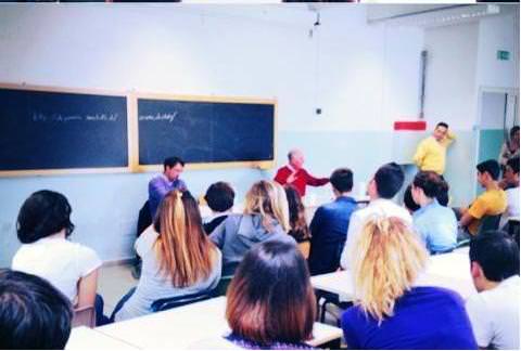 BALLOTTAGGIO A VIAREGGIO, BETTI E CIMA INCONTRANO GLI STUDENTI DEL LICEO SCIENTIFICO