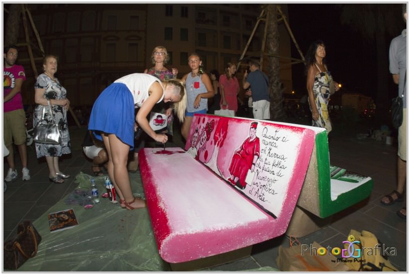 Panchinart: cambia volto la Passeggiata di Viareggio (fotogallery)