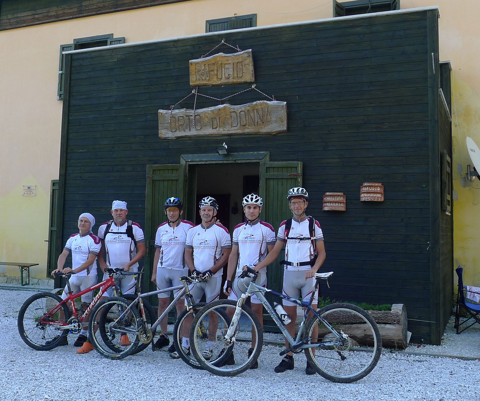 Successo per l’escursione “Dal mare all’Appennino” del gruppo ciclistico Apuane Extreme