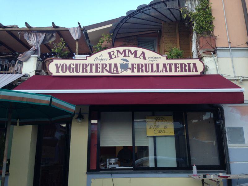 IN DARSENA INAUGURA LA YOGURTERIA “EMMA”