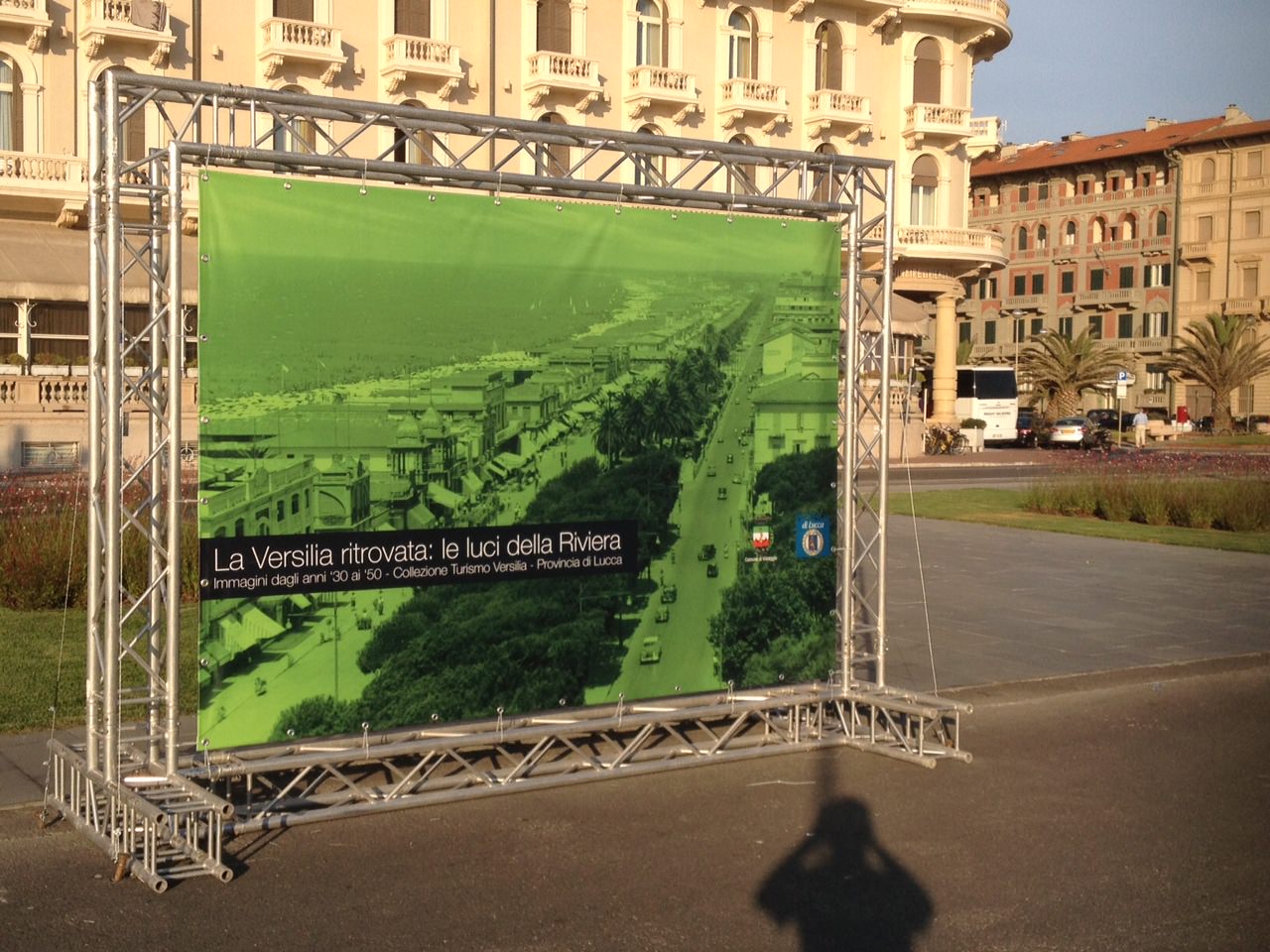 LA VERSILIA RITROVATA – LE LUCI DELLA RIVIERA: TRE NUOVE GRANDI IMMAGINI PER LA RASSEGNA FOTOGRAFICA