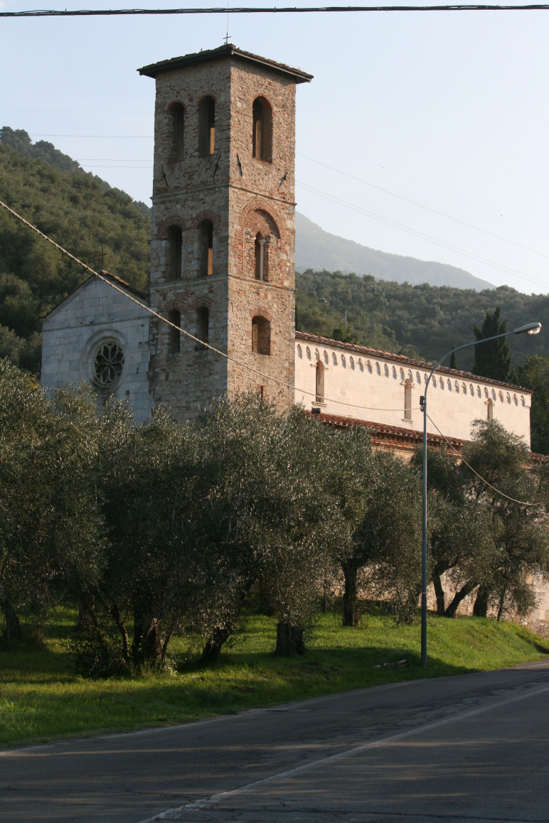 GALATEA VERSILIA: ALLA SCOPERTA DELLA PIÙ ANTICA PIEVE DELLA VERSILIA