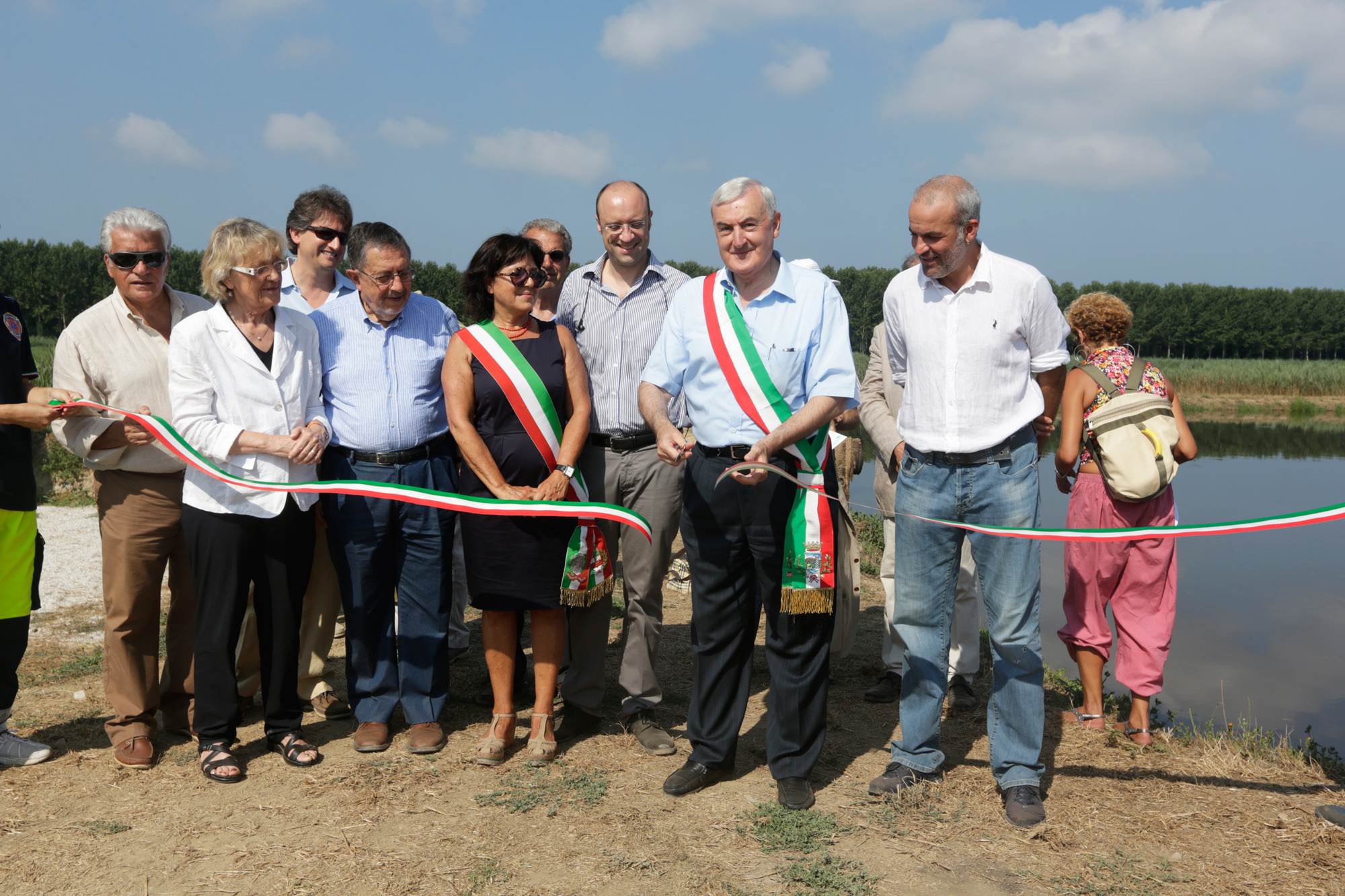 Le piante puliscono l’acqua per il Massaciuccoli, inaugurato il primo impianto di fitodepurazione