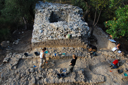 Camaiore, inaugurato il percorso archeologico di colle di Montecastrese