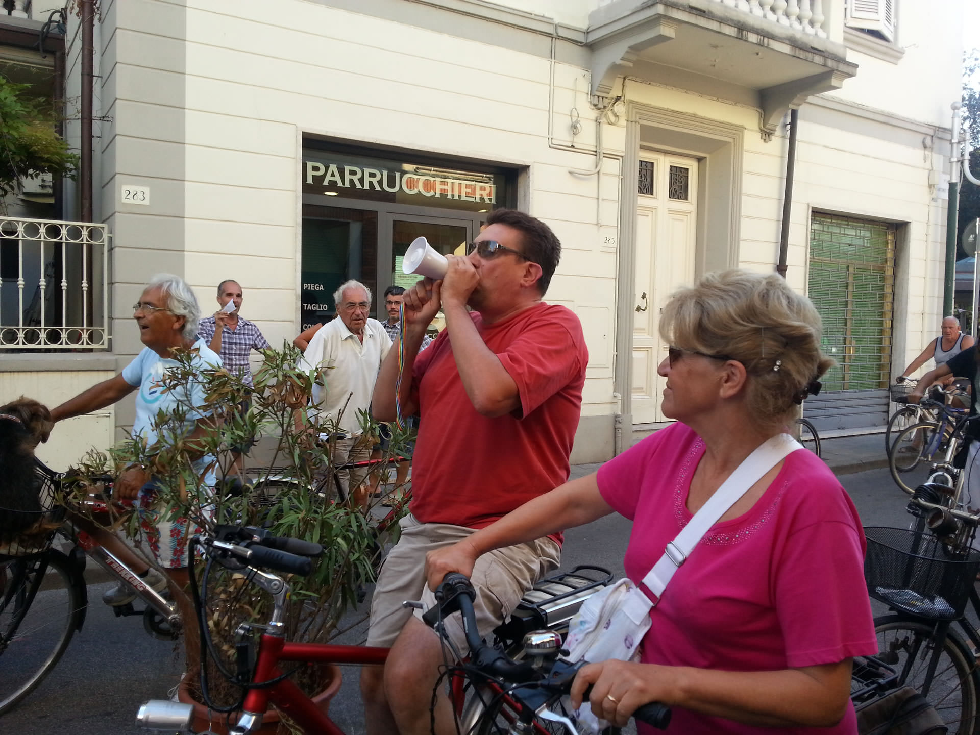 Betti sulla protesta in via Fratti: “Rispetto tutto, ma non la mancanza di rispetto”