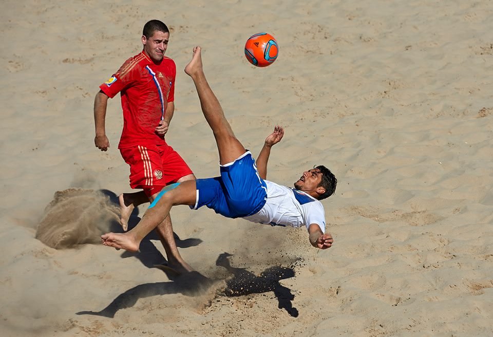 Beach soccer, vittoria di prestigio dell’Italia contro la Russia: altra doppietta di Gori