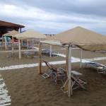 Vento e pioggia fanno danni in Versilia (le foto). Chiuso un tratto di via Fratti 1 foto VersiliaToday
