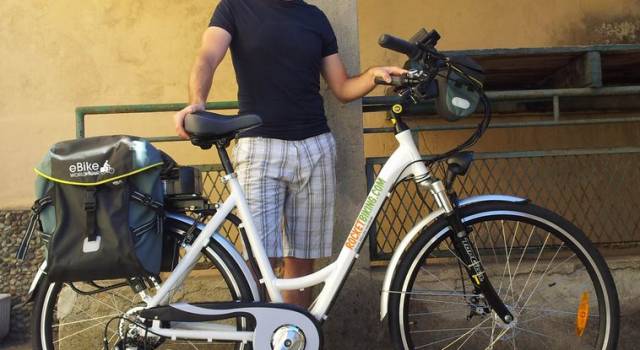 Passa da Viareggio l&#8217;E-bike Tour, il primo giro d&#8217;Italia in bicicletta elettrica di Marco Flavio Invernizzi