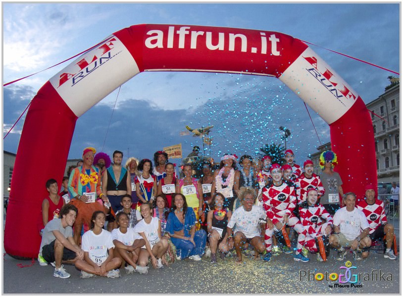 Carnevale Estivo, le foto più belle della stravagante Corri…andolata (videogallery)