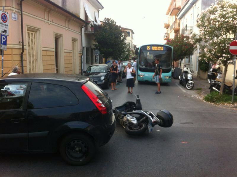 Incidente con ferito. Sei ore di attesa per una pattuglia