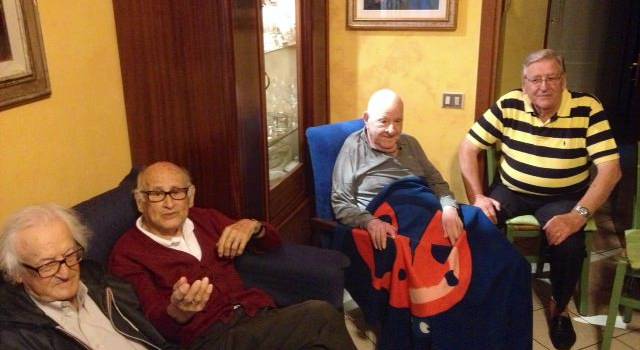 Carnevale, &#8220;Bocco&#8221; Vannucci festeggia 93 anni assieme ai colleghi carristi