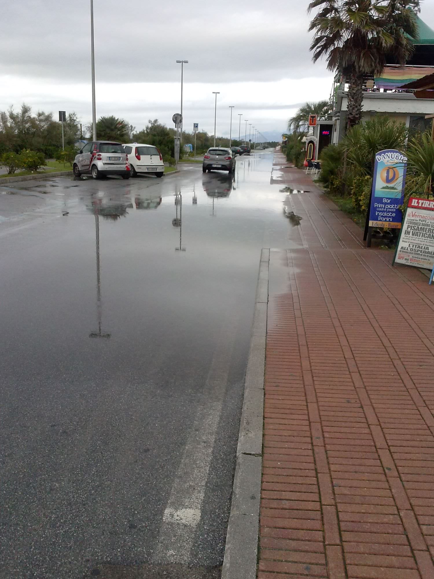 Torre del lago tra indifferenza e abbandono. L’autodenuncia del Pd