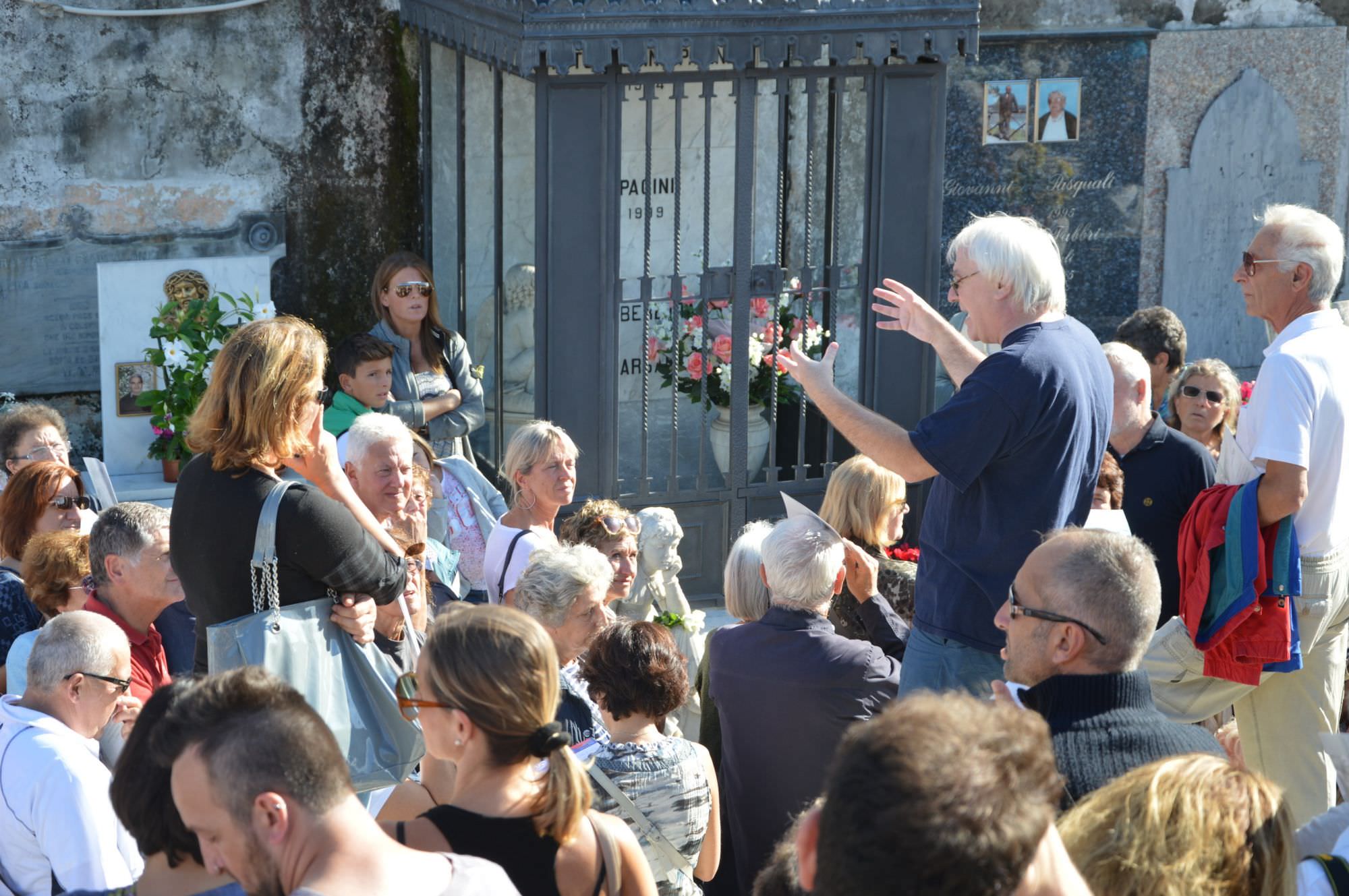 Successo di pubblico per le celebrazioni del restauro della statua della “bimba che aspetta”