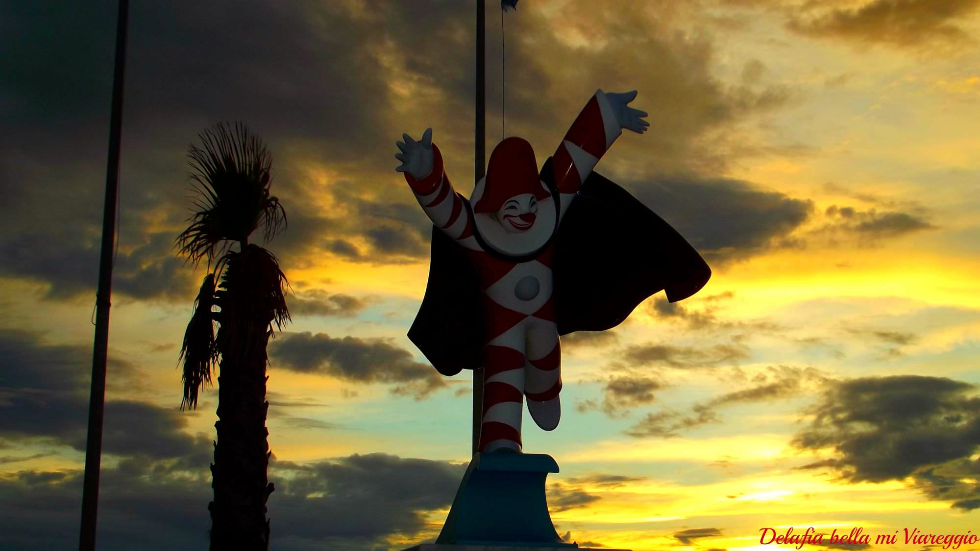 Un francobollo per il Carnevale di Viareggio