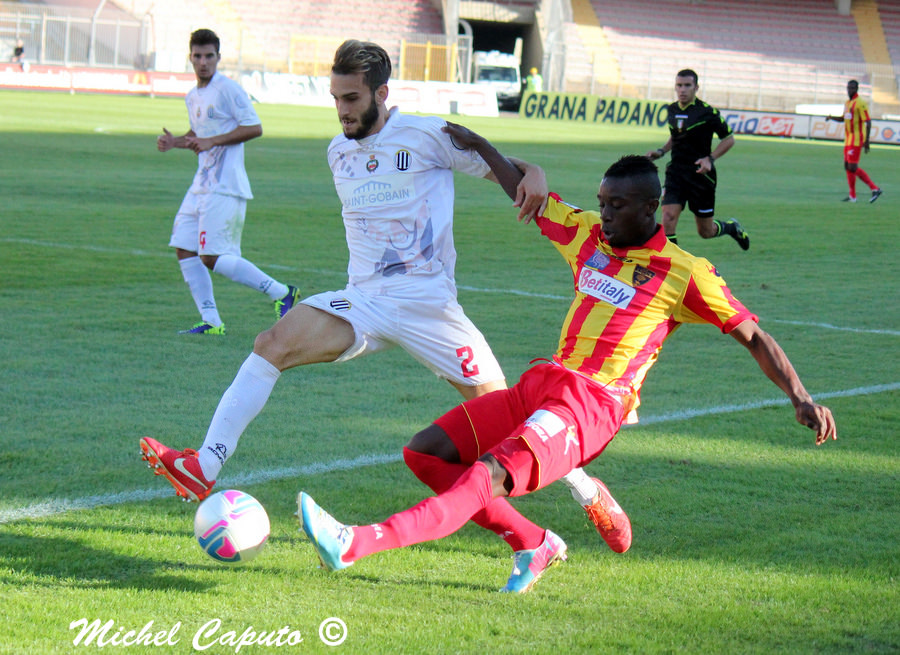 Viareggio-Lecce, fischia Ripa di Nocera Inferiore