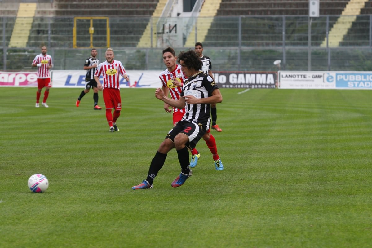 La fotogallery di Barletta-Viareggio