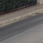 "Nuovi marciapiedi a Piano di Conca. Più che grande opera, un lavoro grossolano" 1 foto Vt