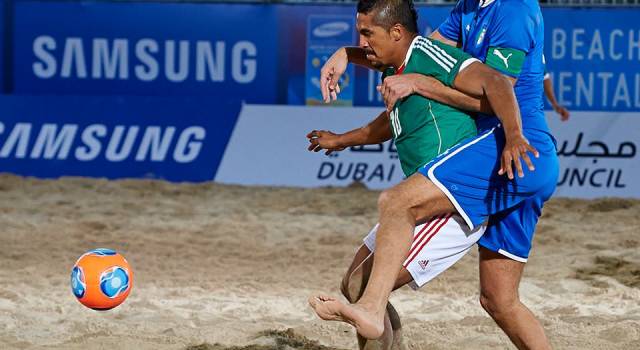 Beach soccer, l&#8217;Italia batte di misura il Messico