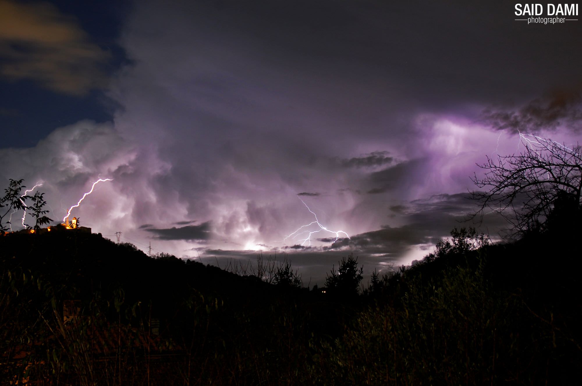 Allerta meteo da elevata a moderata. Riapre la via Castello