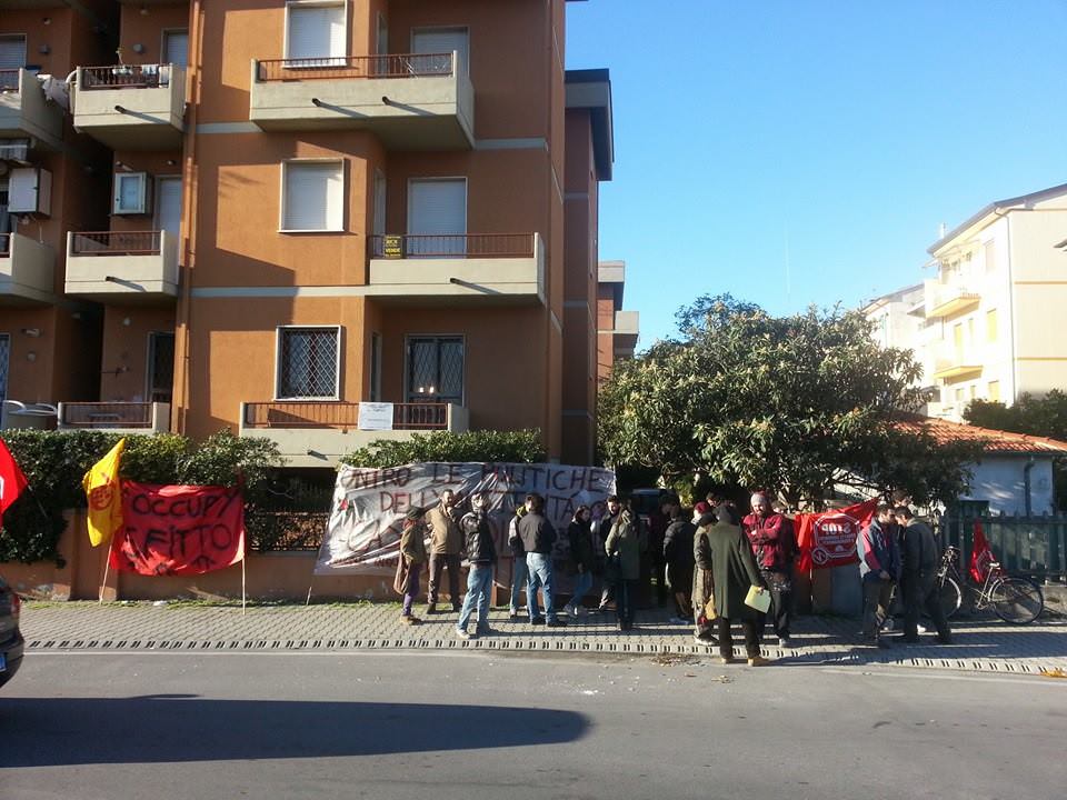 Rinviato uno sfratto esecutivo in Via Pacinotti. “Sul sociale la giunta Betti naviga a vista”