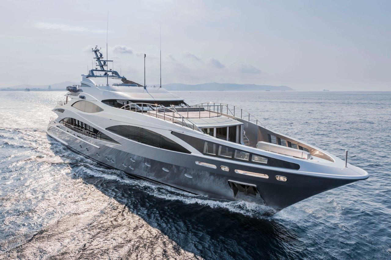 Benetti presenta Pantera, il nuovo yacht di 47 metri