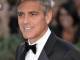 George Clooney in Versilia. Champagne e una bella bionda al Cocoà